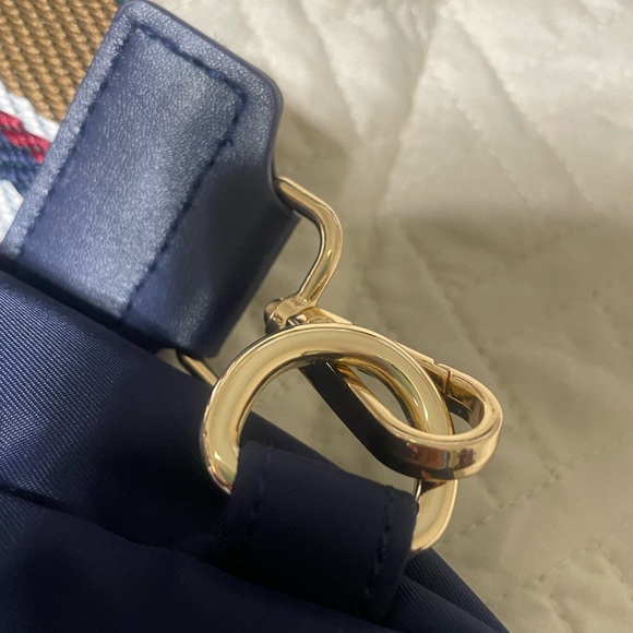 Ah. Dorned Crossbody Navy Color - Picture 6 of 15